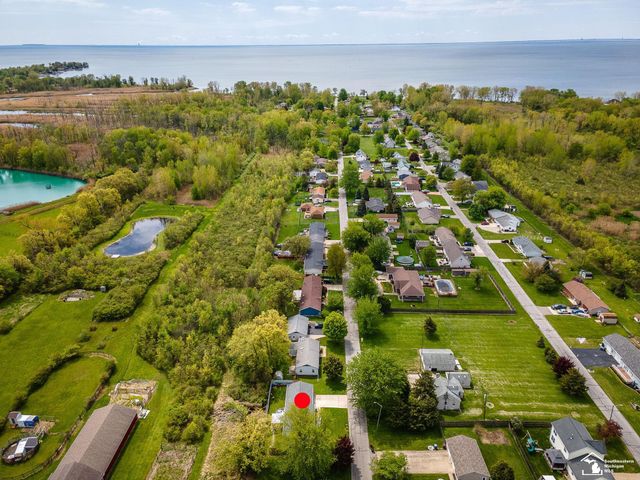 4972 Elm Street, Newport, MI 48166