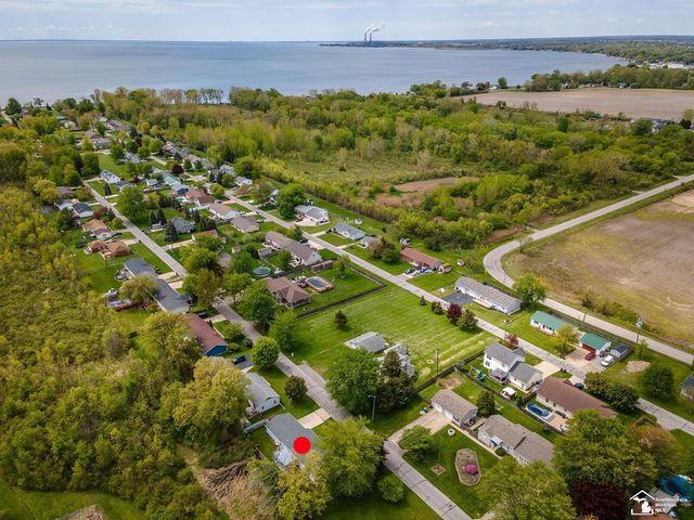 4972 Elm Street, Newport, MI 48166