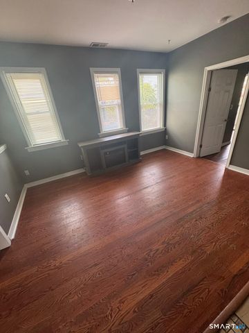 182 Hewitt Street, Bridgeport, CT 06607