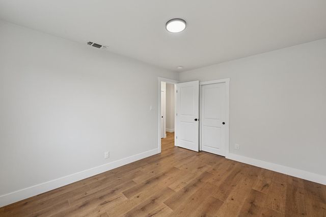 6212 Burns Way, Sacramento, CA 95824