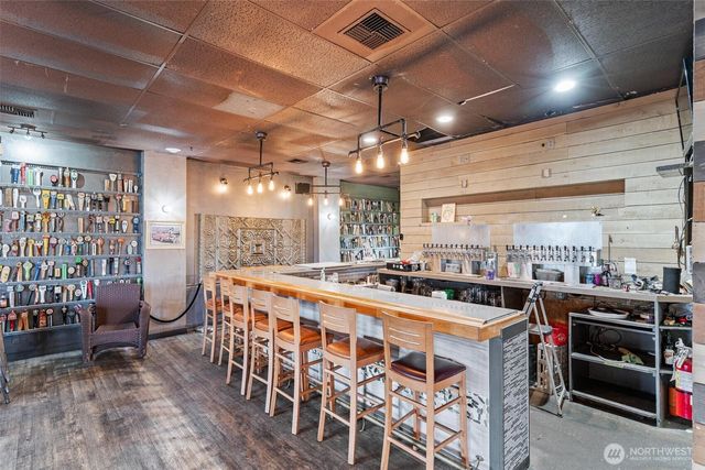 351 Park Avenue N, Renton, WA 98057