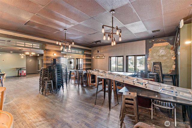 351 Park Avenue N, Renton, WA 98057