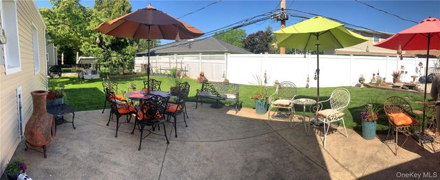 315 Maryland Avenue, Freeport, NY 11520