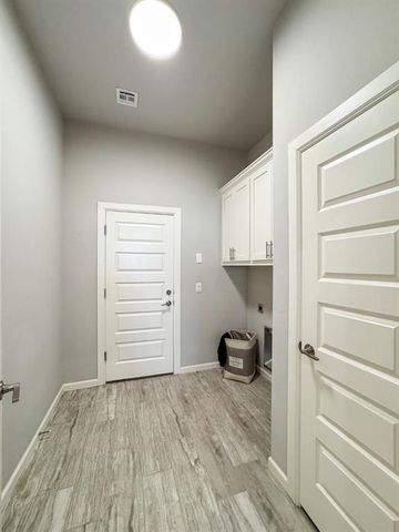 2909 Summit Hollow Circle, Norman, OK 73071