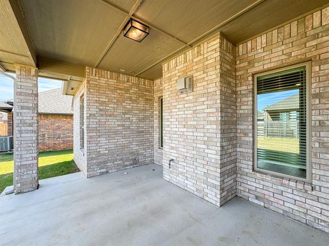 2909 Summit Hollow Circle, Norman, OK 73071