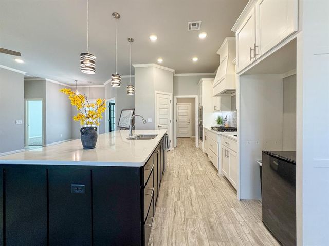 2909 Summit Hollow Circle, Norman, OK 73071