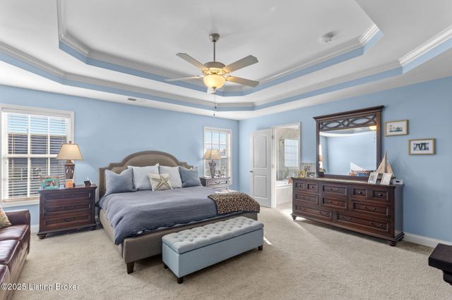 18107 Brightleaf Pl, Fisherville, KY 40023