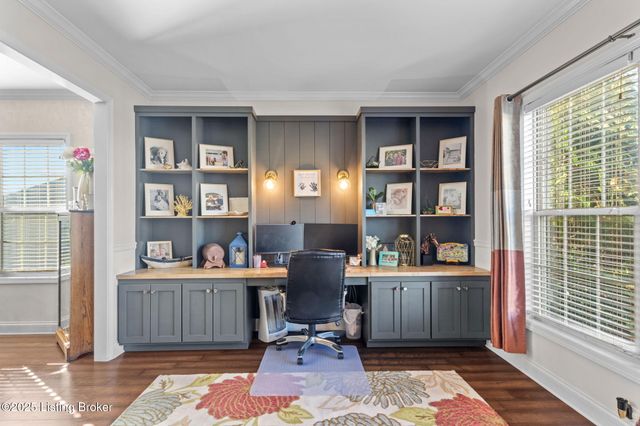 18107 Brightleaf Pl, Fisherville, KY 40023