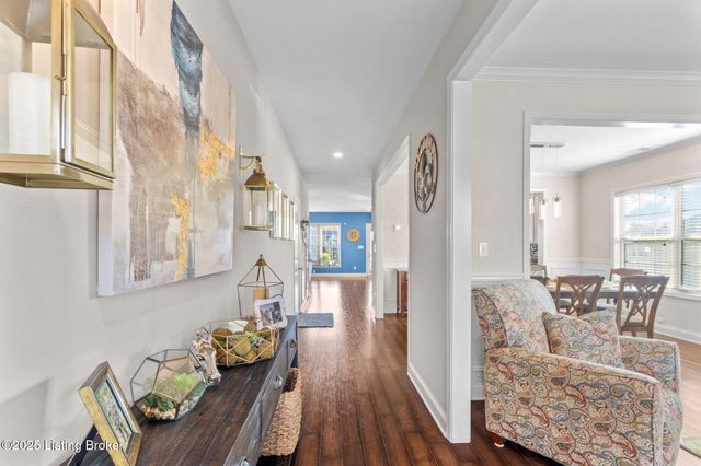 18107 Brightleaf Pl, Fisherville, KY 40023