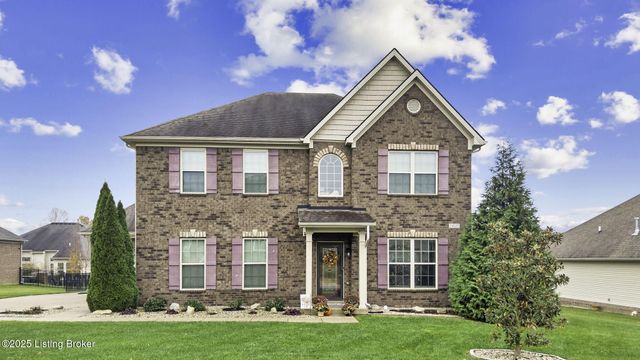 18107 Brightleaf Pl, Fisherville, KY 40023