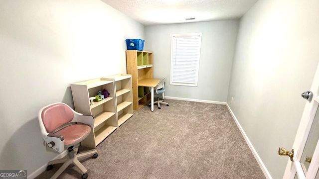 3070 Emden Trail, Snellville, GA 30039