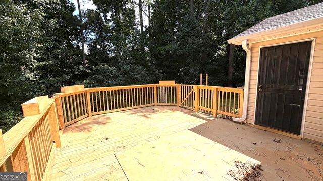 3070 Emden Trail, Snellville, GA 30039