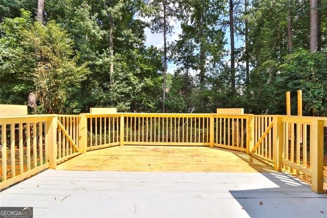3070 Emden Trail, Snellville, GA 30039