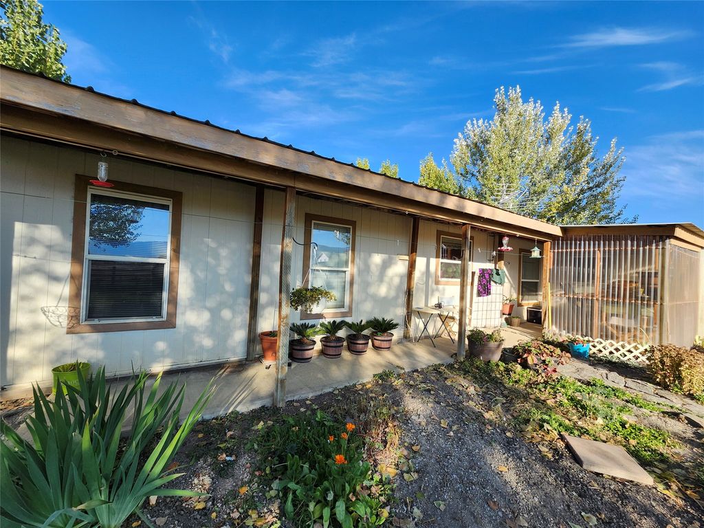 36 Howser Road, Lonepine, MT 59845 photo 2