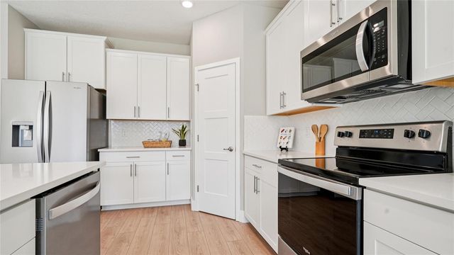 6995 SW 44TH CIRCLE, Ocala, FL 34474