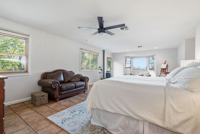 5400 Wise Rd, Lincoln, CA 95648