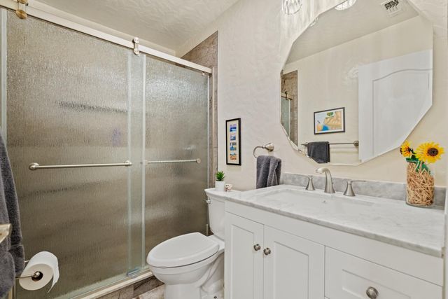 5400 Wise Rd, Lincoln, CA 95648