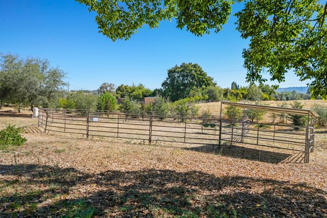 5400 Wise Rd, Lincoln, CA 95648