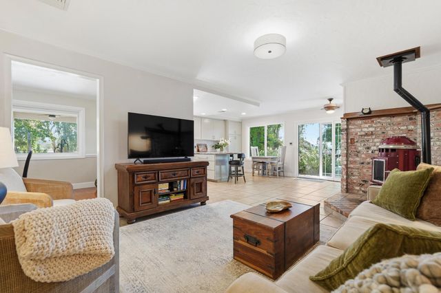 5400 Wise Rd, Lincoln, CA 95648