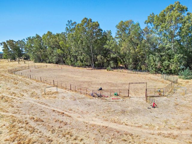 5400 Wise Rd, Lincoln, CA 95648