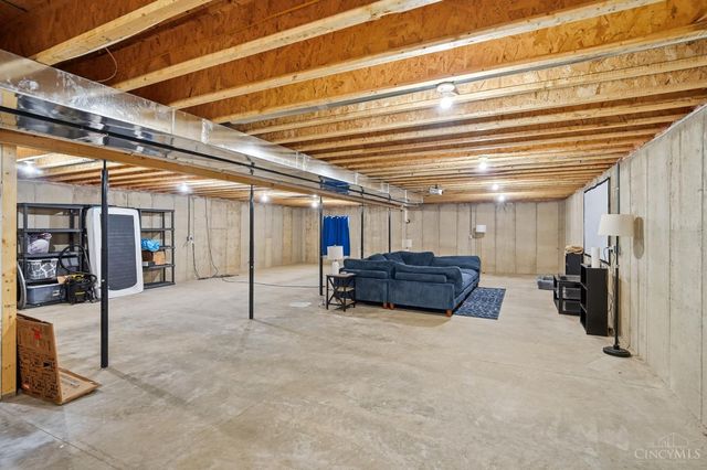 1348 Wagner Drive, Perry Twp, OH 45118