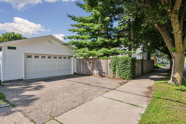 4601 35th Avenue S, Minneapolis, MN 55406