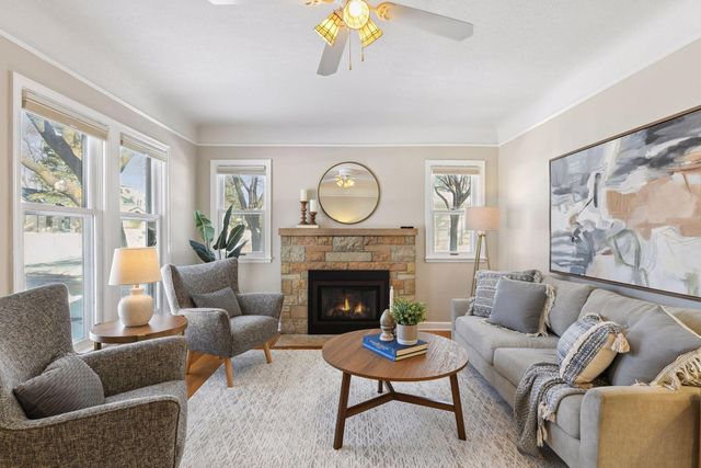 4601 35th Avenue S, Minneapolis, MN 55406