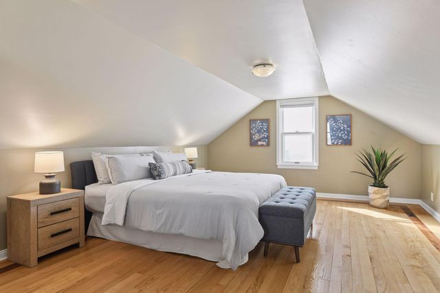 4601 35th Avenue S, Minneapolis, MN 55406