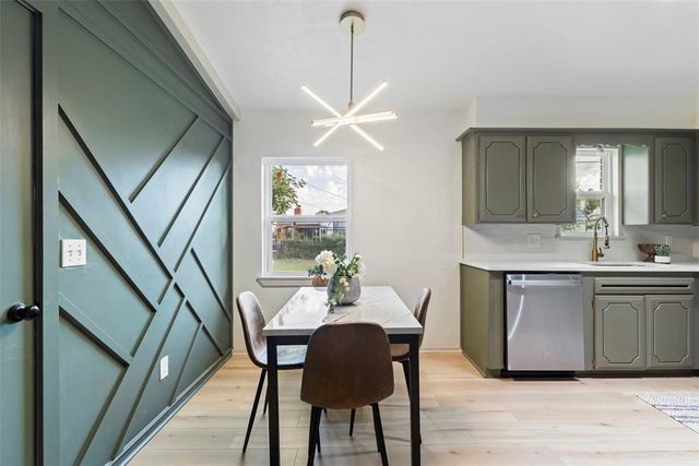 1353 SW 61st Terrace, Oklahoma City, OK 73159