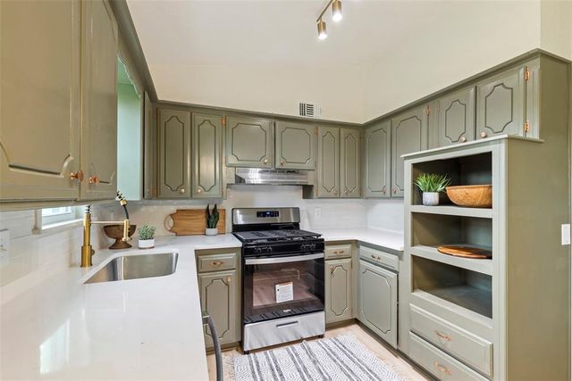 1353 SW 61st Terrace, Oklahoma City, OK 73159