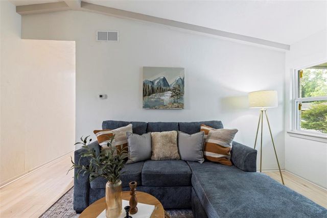 1353 SW 61st Terrace, Oklahoma City, OK 73159