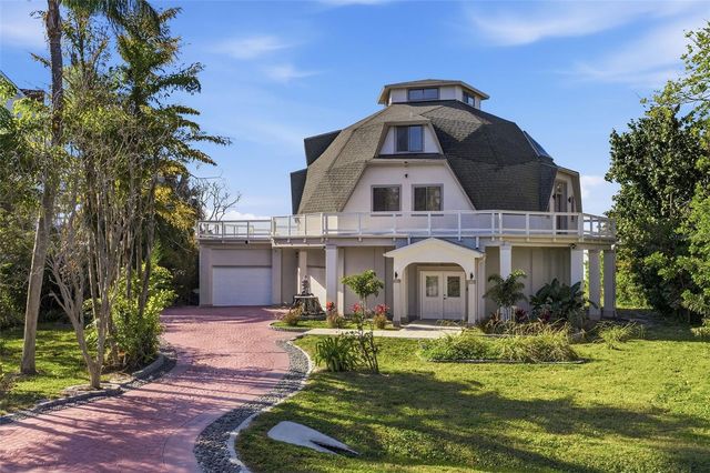 1074 POINT SEASIDE, Crystal Beach, FL 34681