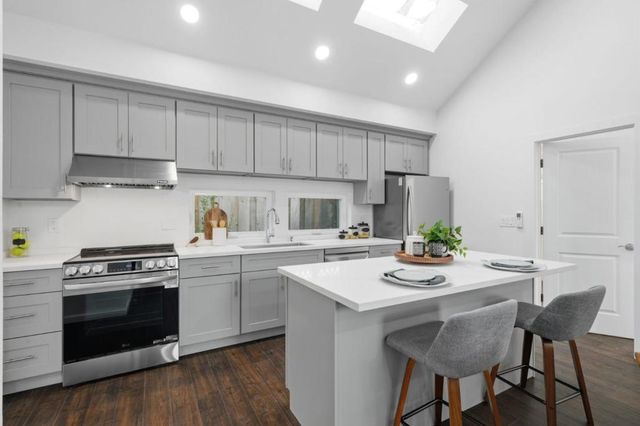 211 Beegum Way, San Jose, CA 95123