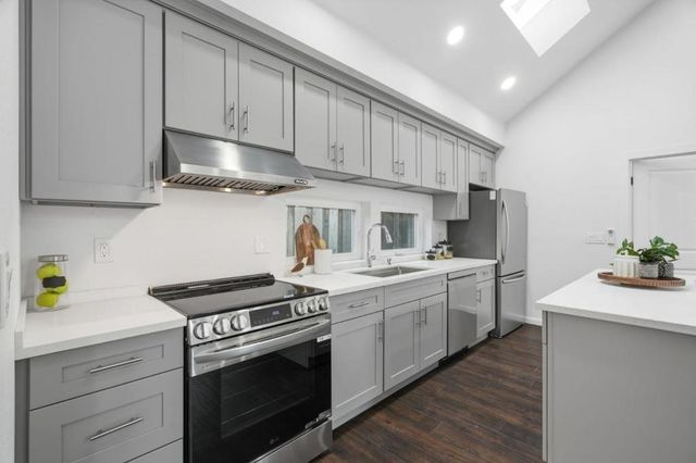 211 Beegum Way, San Jose, CA 95123