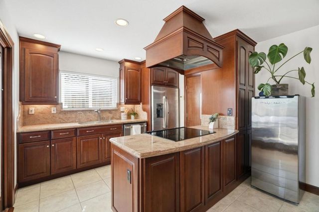 211 Beegum Way, San Jose, CA 95123