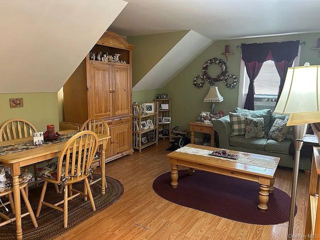 169 Doris Avenue, Franklin Square, NY 11010