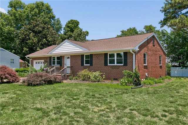 711 Spruce RD, Newport News, VA 23601