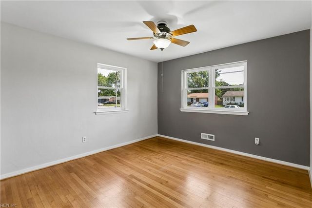 711 Spruce RD, Newport News, VA 23601
