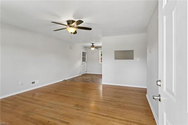 711 Spruce RD, Newport News, VA 23601