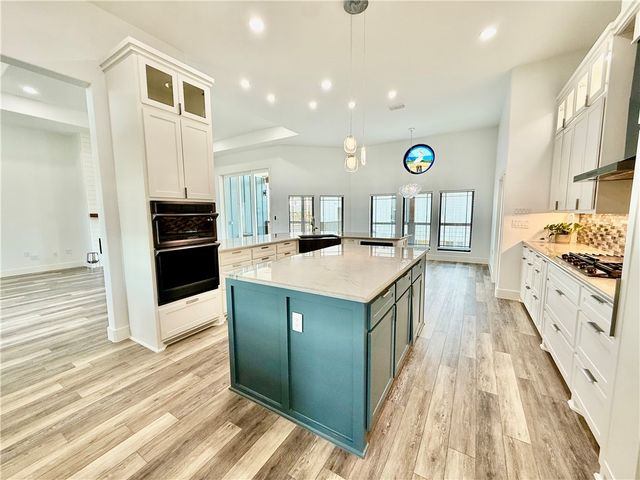 3702 Laguna Shores, Corpus Christi, TX 78418