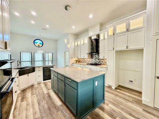 3702 Laguna Shores, Corpus Christi, TX 78418