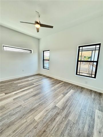 3702 Laguna Shores, Corpus Christi, TX 78418