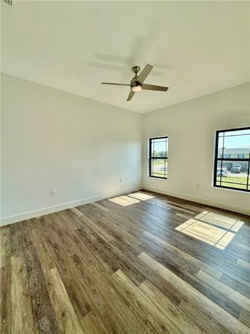 3702 Laguna Shores, Corpus Christi, TX 78418