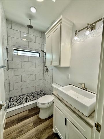 3702 Laguna Shores, Corpus Christi, TX 78418