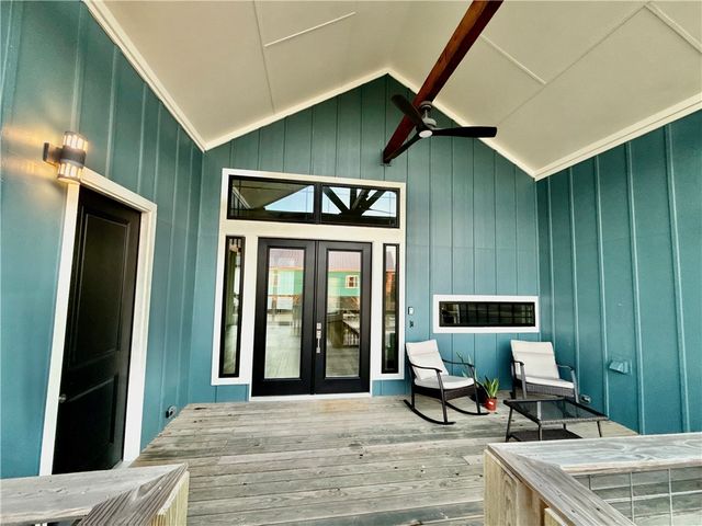 3702 Laguna Shores, Corpus Christi, TX 78418
