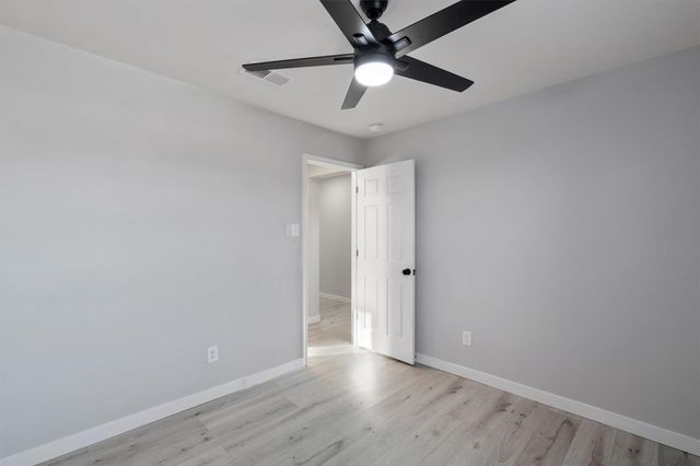 313 Drystone TRL, Liberty Hill, TX 78642