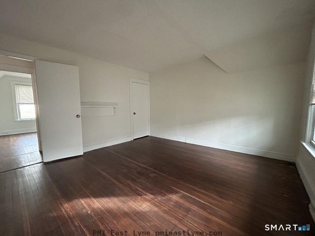 50 School Street, Groton, CT 06340