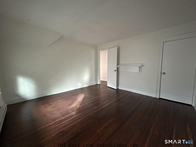 50 School Street, Groton, CT 06340