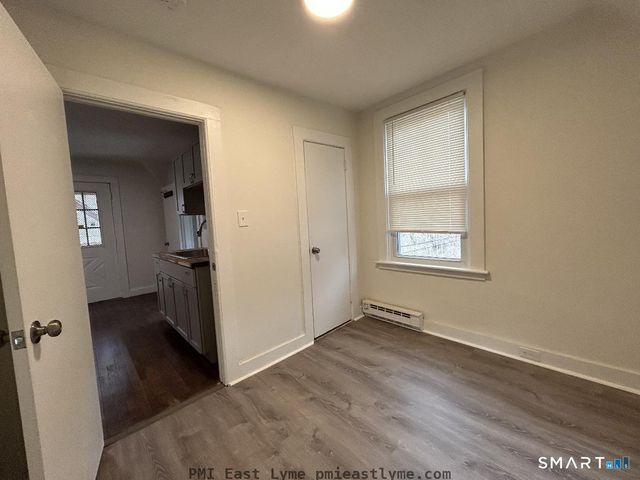 50 School Street, Groton, CT 06340