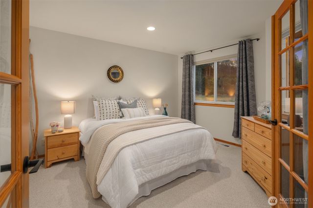 1943 Shore Avenue, Freeland, WA 98249
